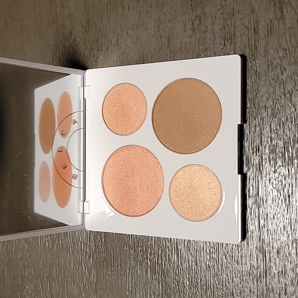 DISCONTINUED. Becca "Sunsetter" Face Palette - Picture 3 of 4